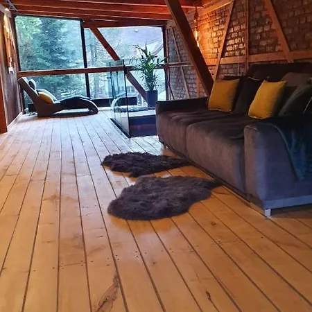 Gosciniec Pod Lipa B&B 스클라르스카포렘바