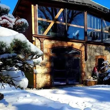 Gosciniec Pod Lipa לינה וארוחת בוקר