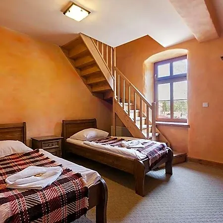 Bed & Breakfast Gosciniec Pod Lipa
